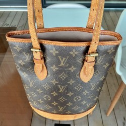 Louis Vuitton Petit Bucket