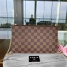 Louis Vuitton Pochette + ketju