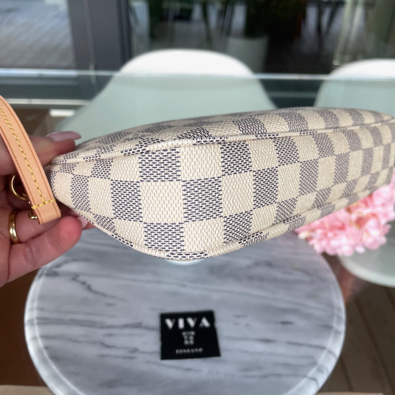 Louis Vuitton Pochette Accessoires - Image 6