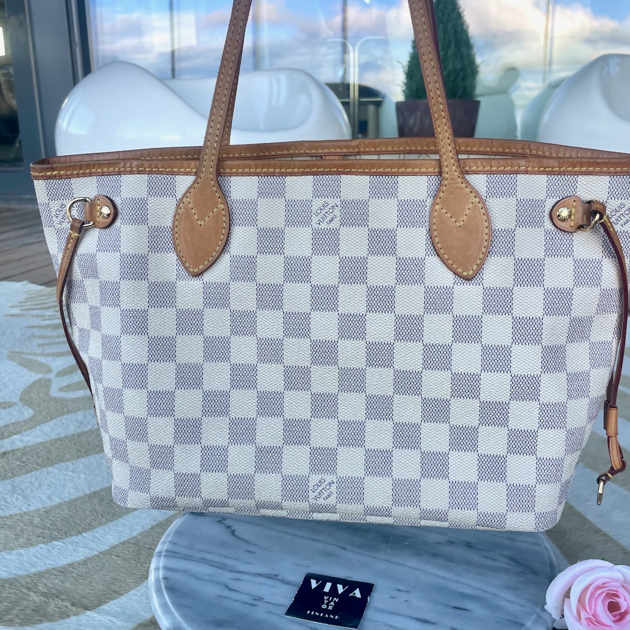 Louis Vuitton Neverfull PM tote - Image 6