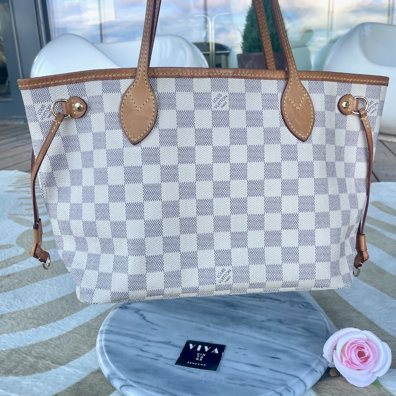 Louis Vuitton Neverfull PM tote - Image 5