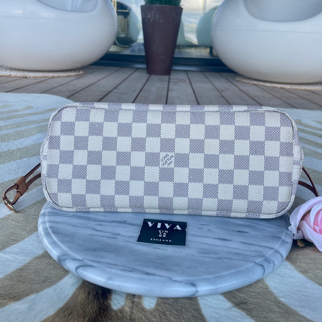 Louis Vuitton Neverfull PM tote - Image 4