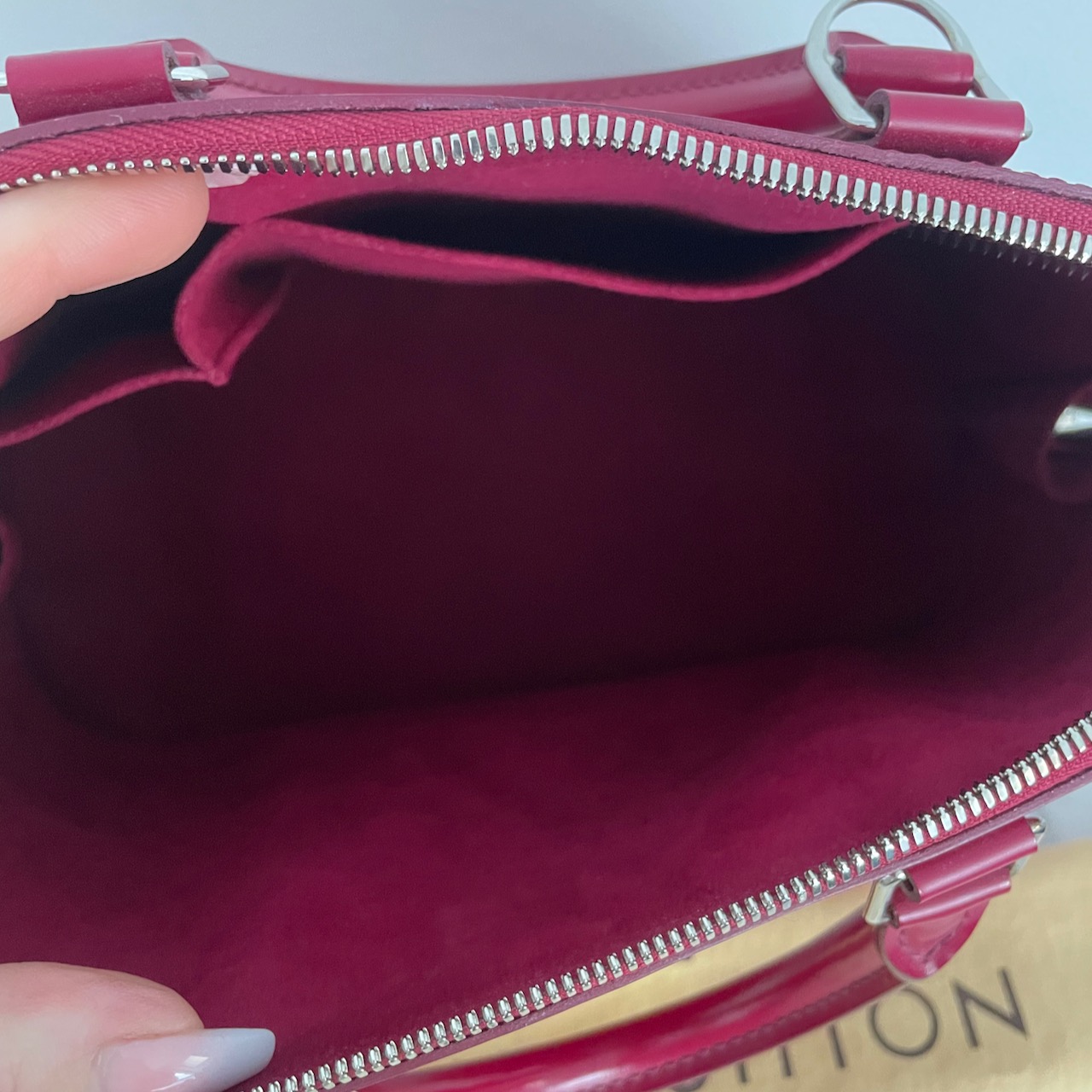 Louis Vuitton Alma PM - Image 8