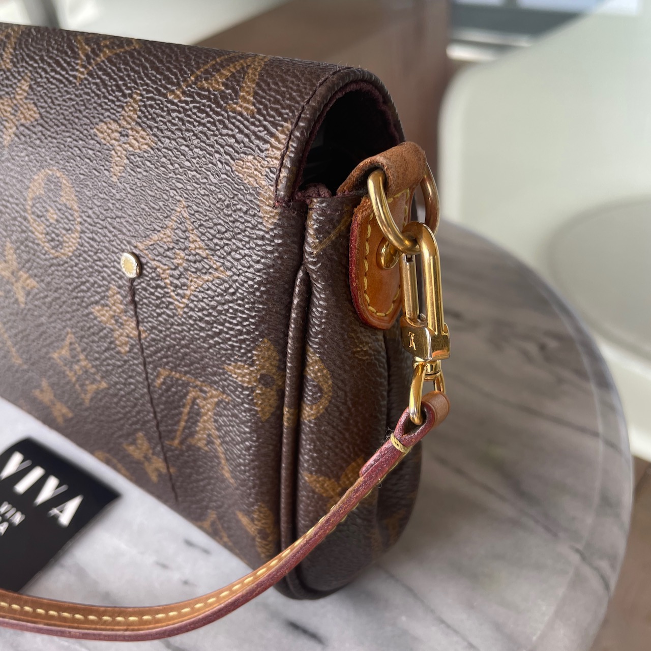 Louis Vuitton Favorite PM - Image 6