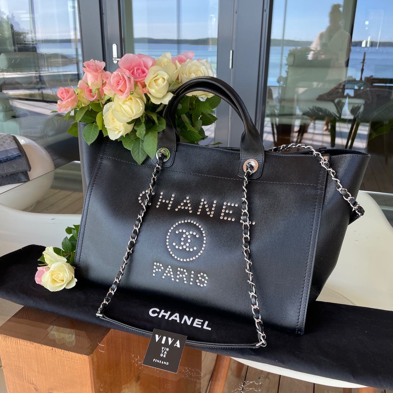 Chanel Deauville Medium - Image 8