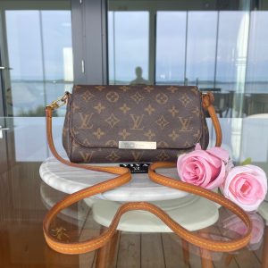 Louis Vuitton Favorite PM