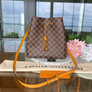 Louis Vuitton NéoNoé bucket bag