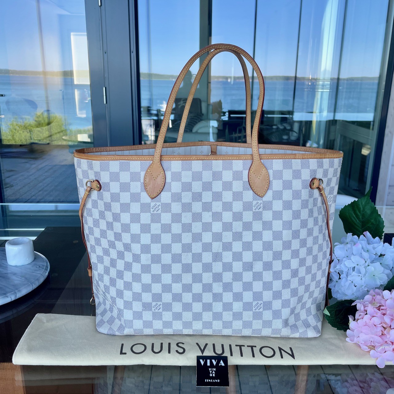 Louis Vuitton Neverfull GM tote