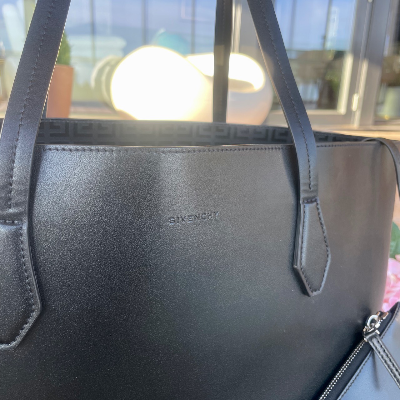 Givenchy Wing Shopper - Image 15