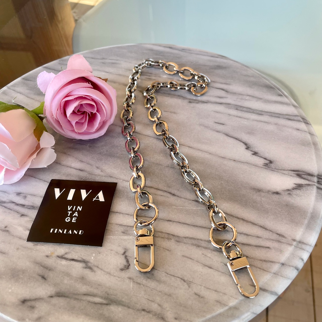 Lyhyt laukkuketju - Image 3