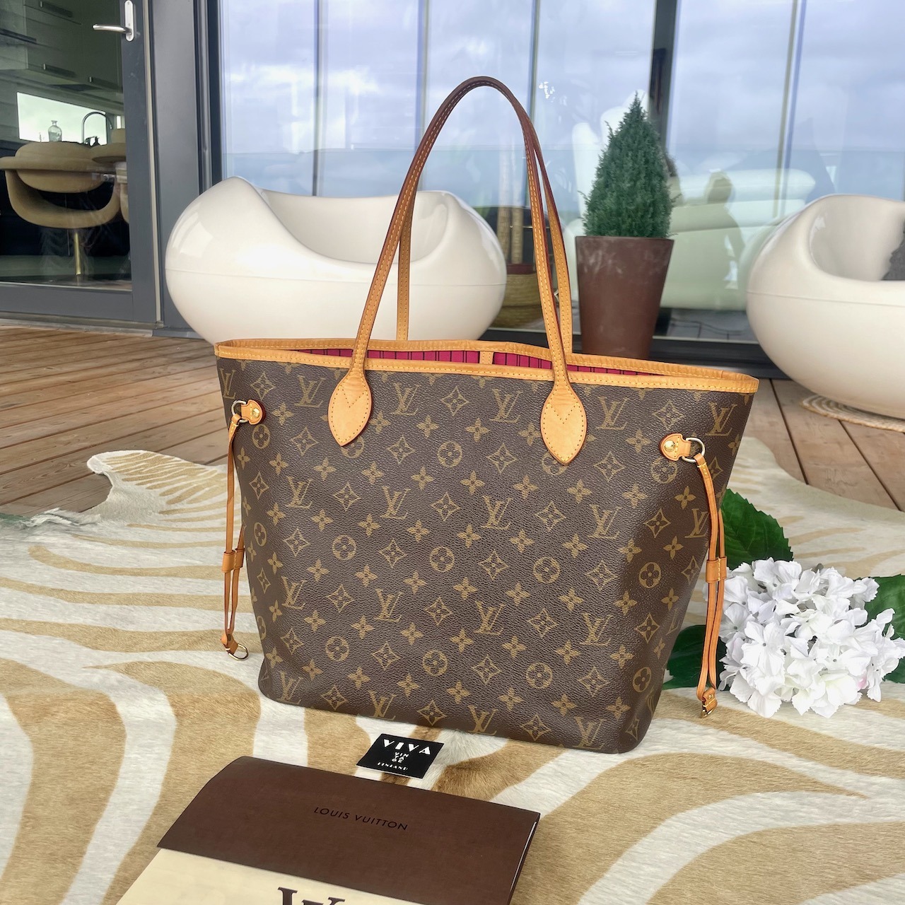 Louis Vuitton Neverfull MM
