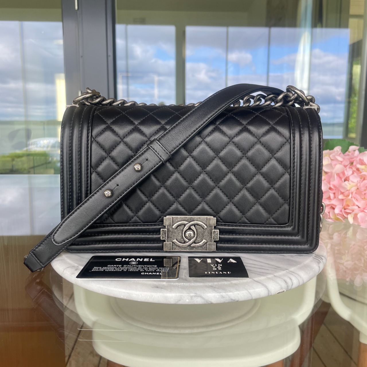 Chanel Boy Medium - Image 22