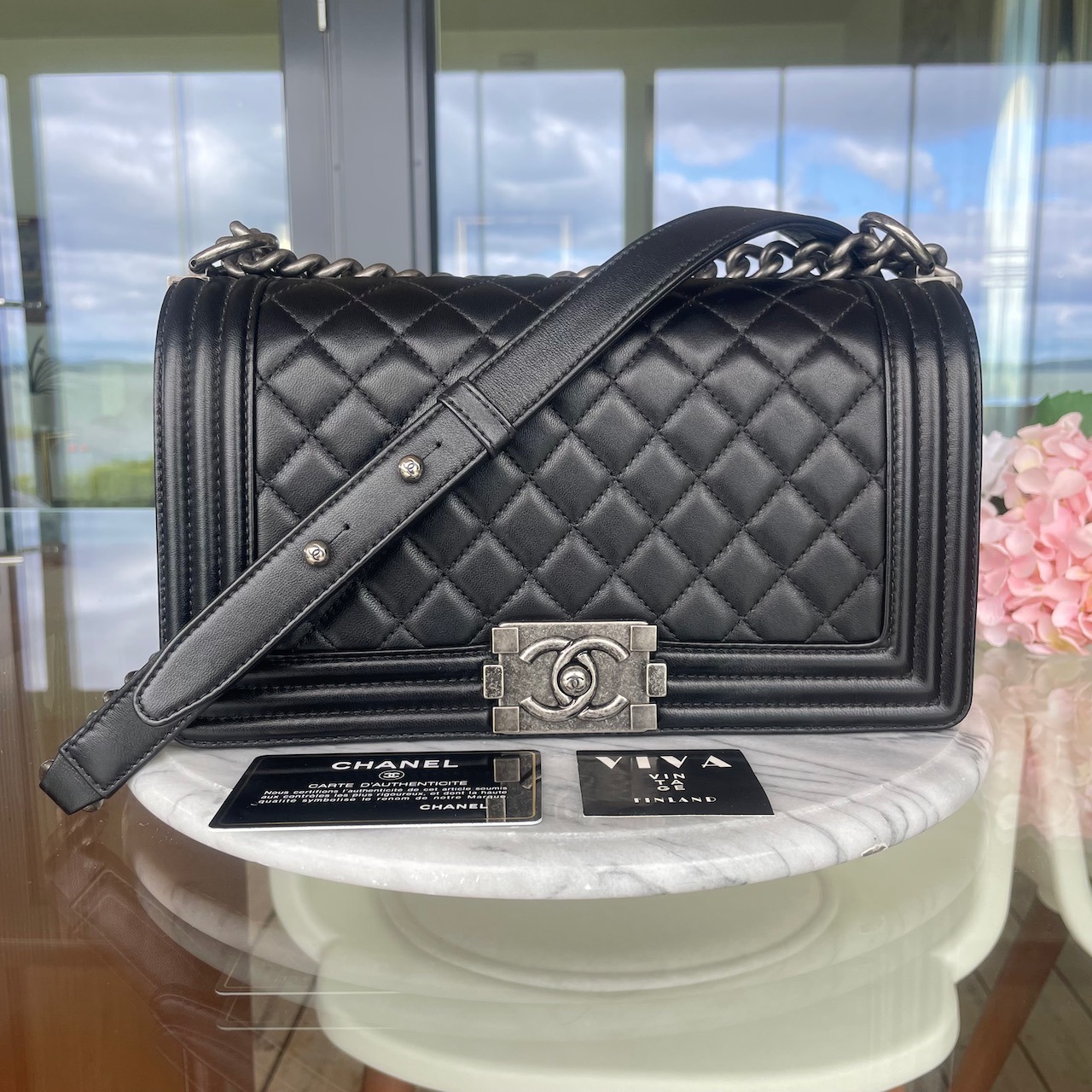 Chanel Boy Medium - Image 21