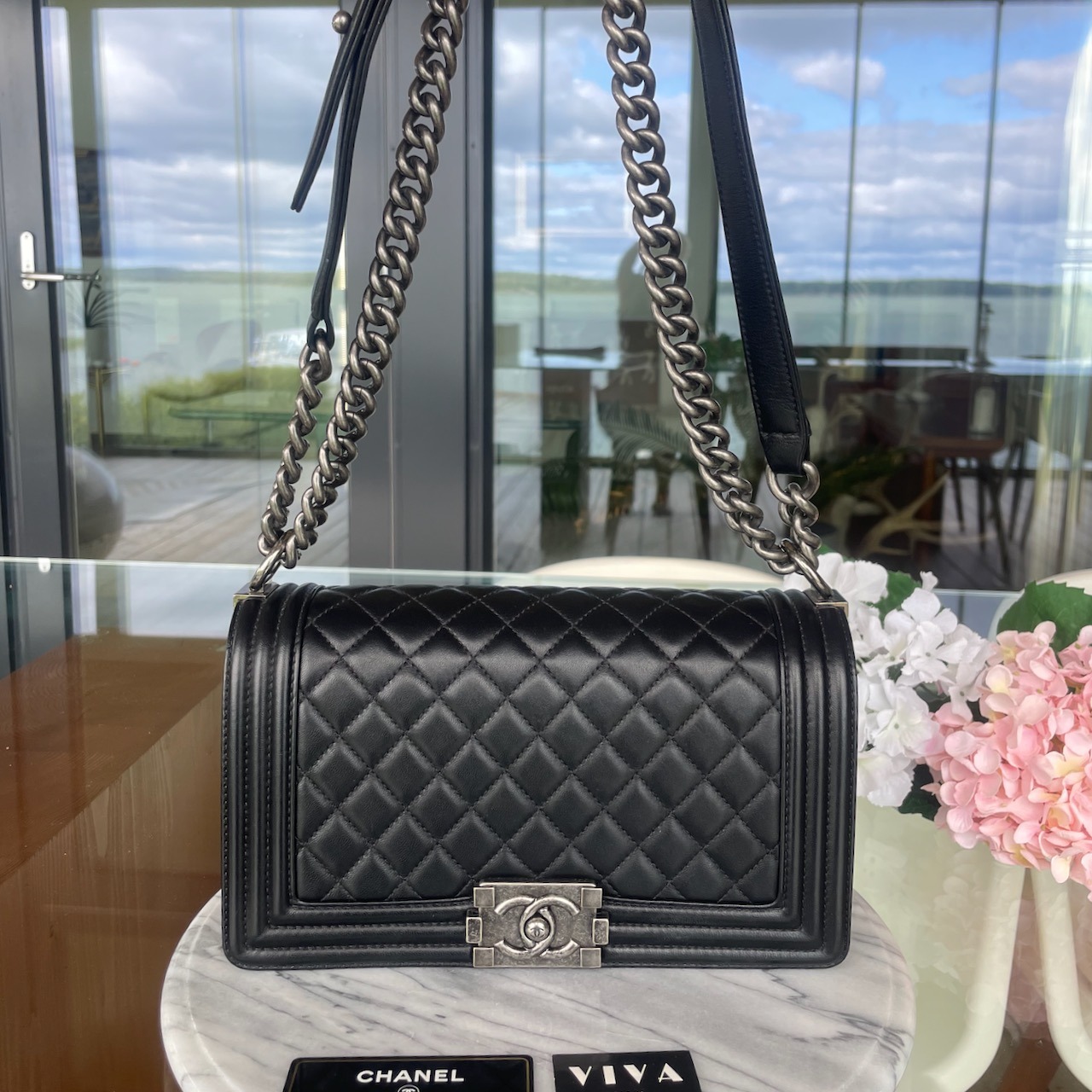Chanel Boy Medium - Image 25