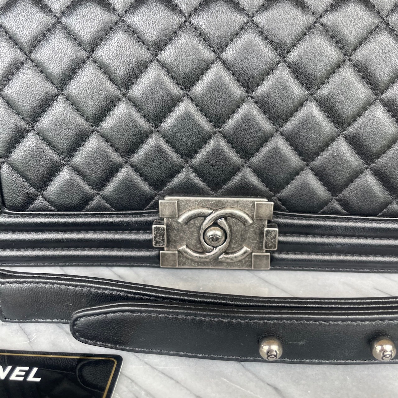 Chanel Boy Medium - Image 6