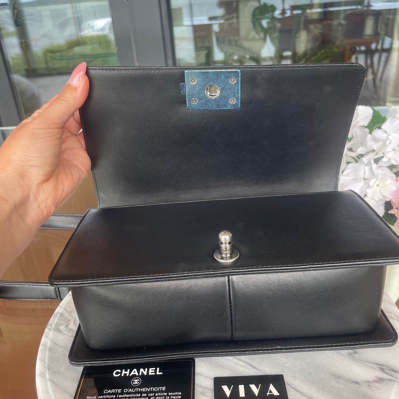 Chanel Boy Medium - Image 10