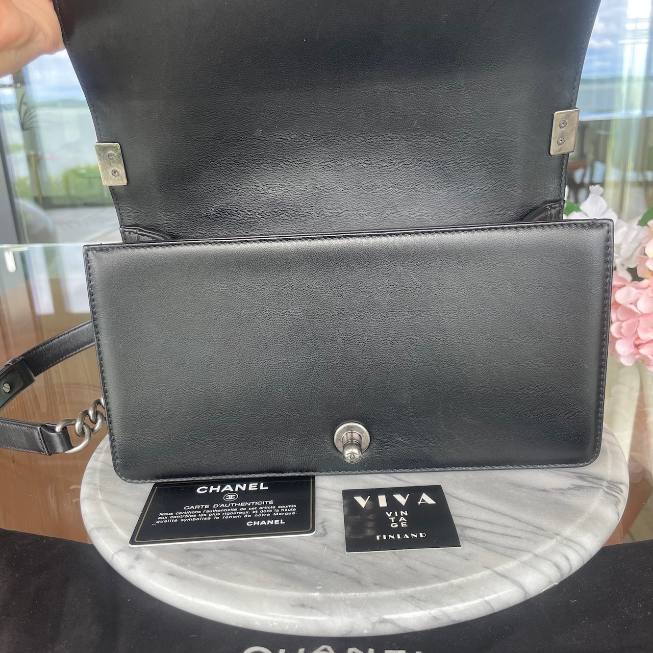 Chanel Boy Medium - Image 16